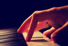 开云体育app-旗帜之下，决战之巅！日本运动员的荣耀征途