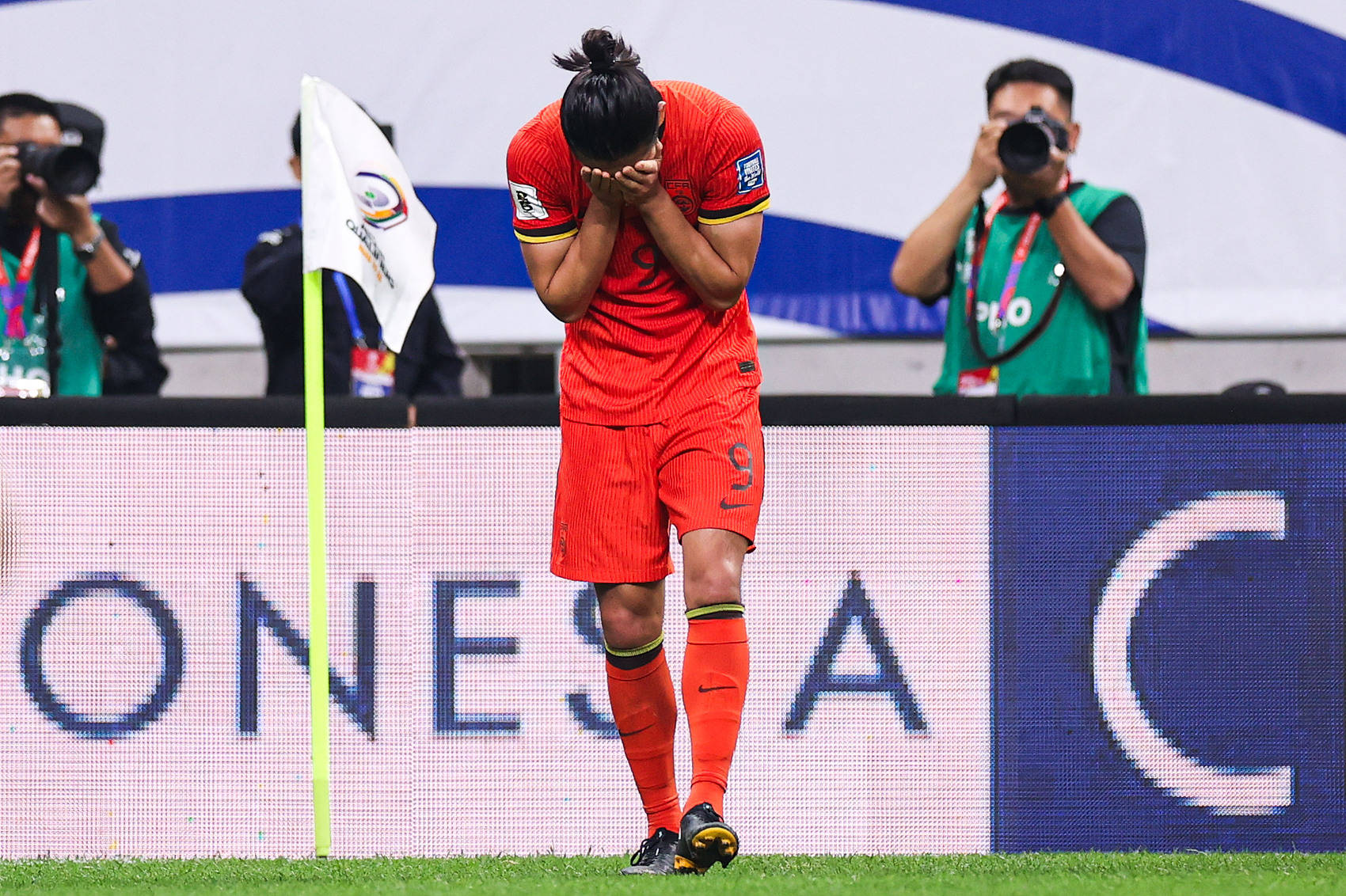 开云体育官方网站-国足主力球员受伤，国家队压力山大的简单介绍