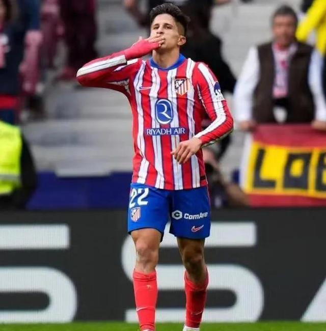 包含马竞球员状态出色,备战接下来的关键战役的词条 包含马竞球员状态出色,备战接下来的关键战役的词条