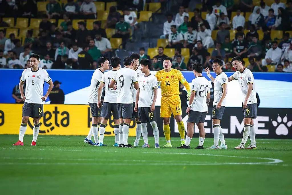 关于爵士队全队表现低迷,需反思训练计划的信息 关于爵士队全队表现低迷,需反思训练计划的信息