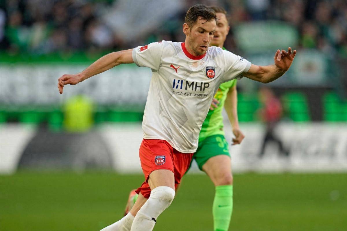 包含沃尔夫斯堡队实力碾压对手,取得大胜的词条 包含沃尔夫斯堡队实力碾压对手,取得大胜的词条