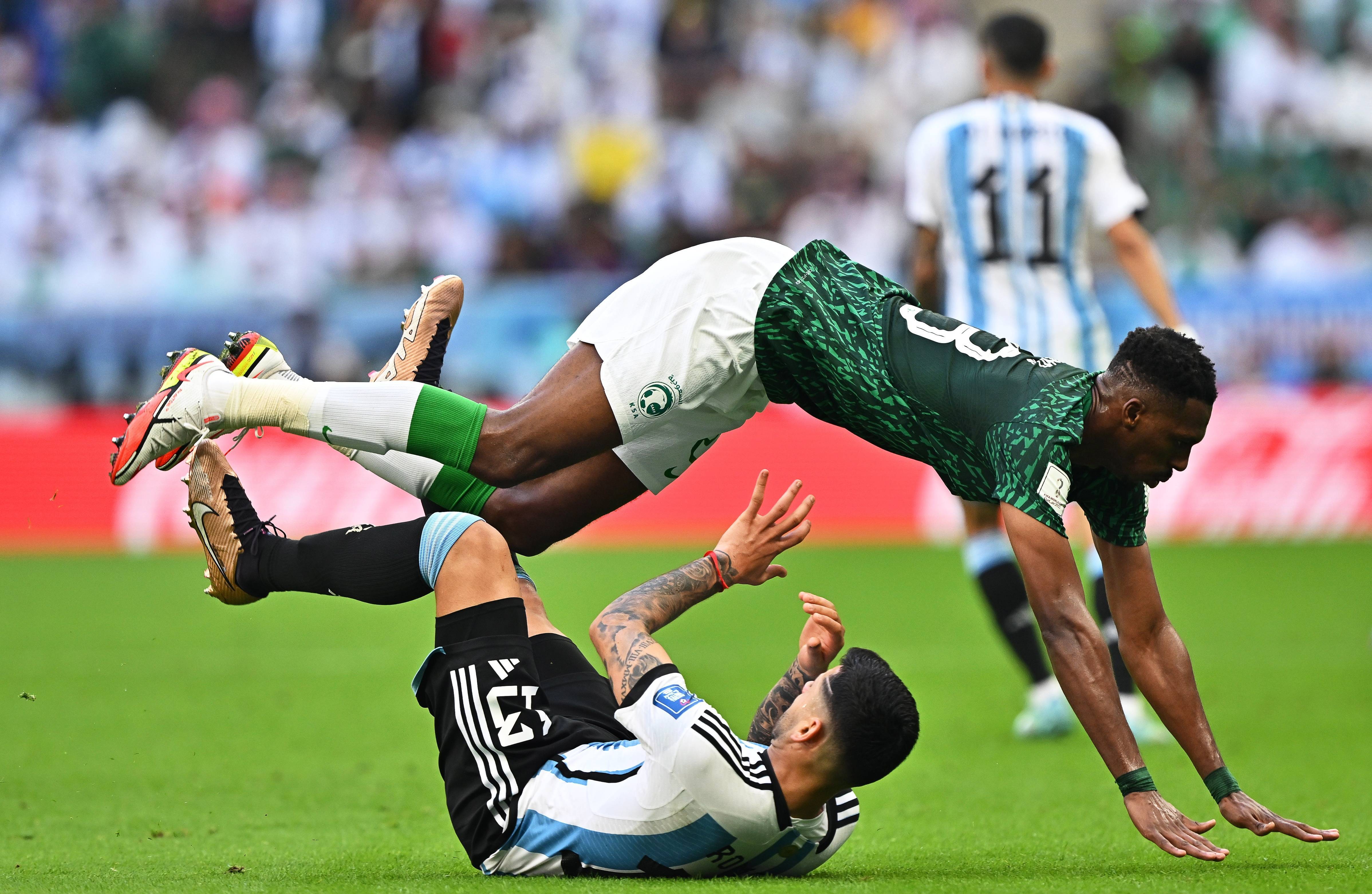 世界级球员在最新一场比赛中展现出色表现 世界级球员在最新一场比赛中展现出色表现