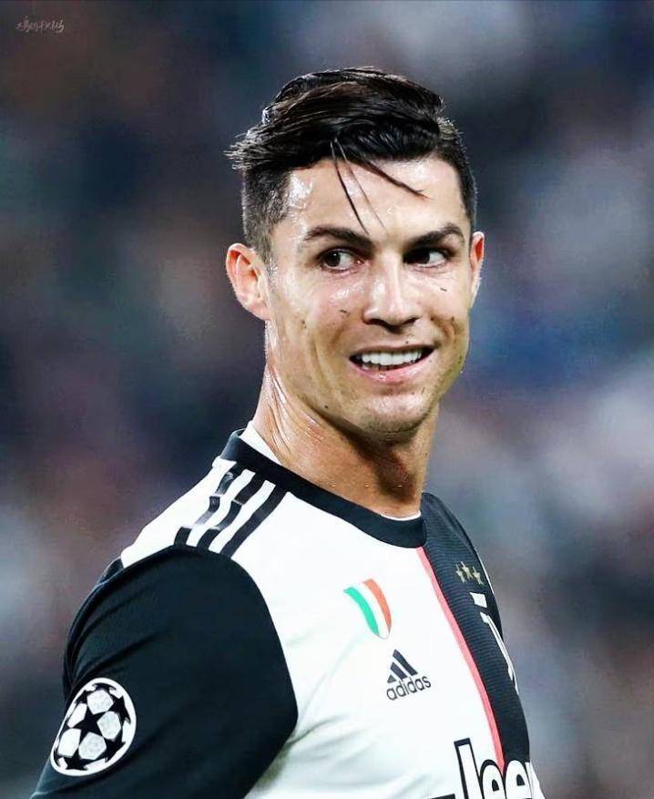 开云体育在线-效力尤文图斯，C罗助攻破门成功晋级