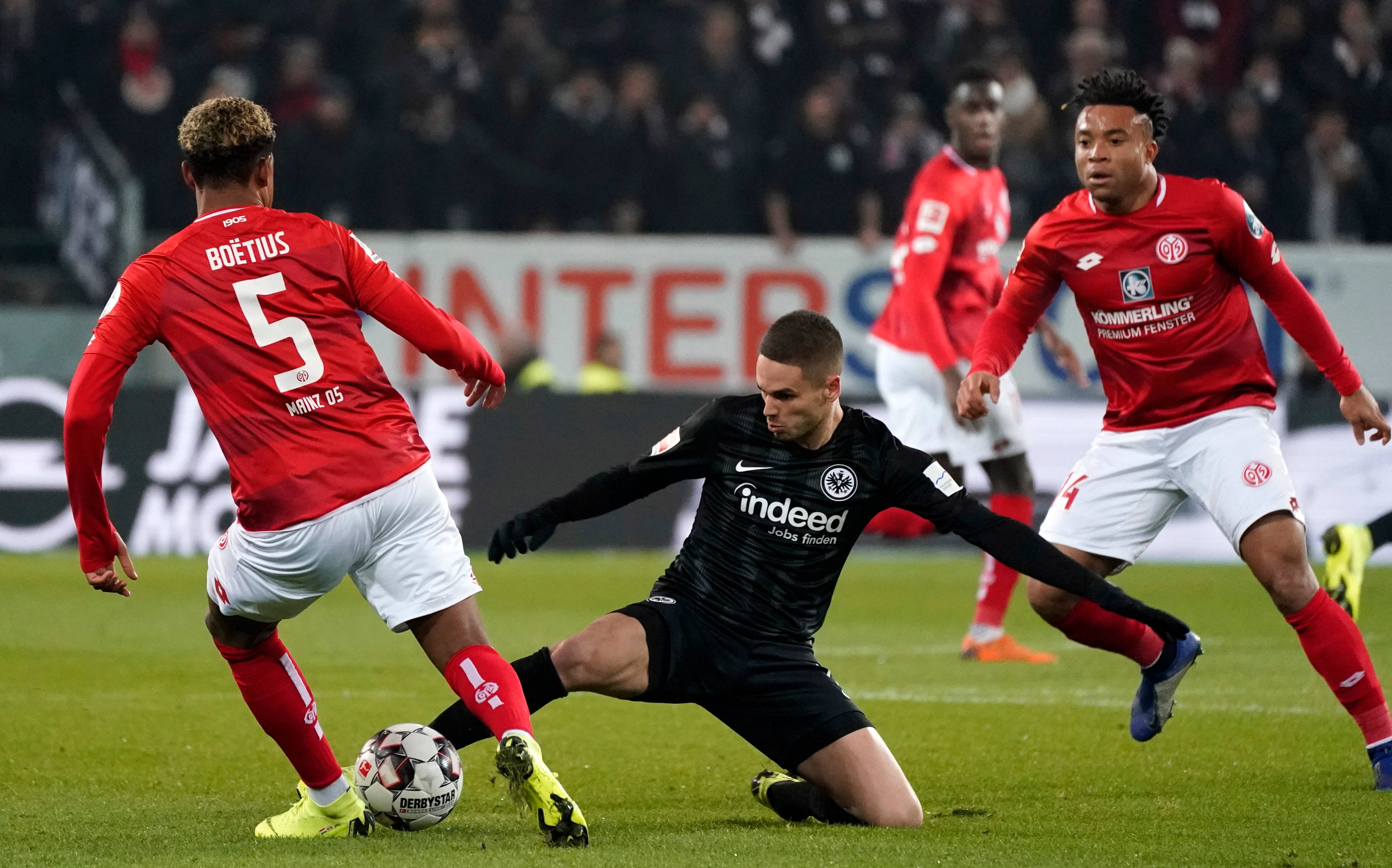 尤文图斯遗憾出局,拜仁成功晋级 尤文图斯遗憾出局,拜仁成功晋级