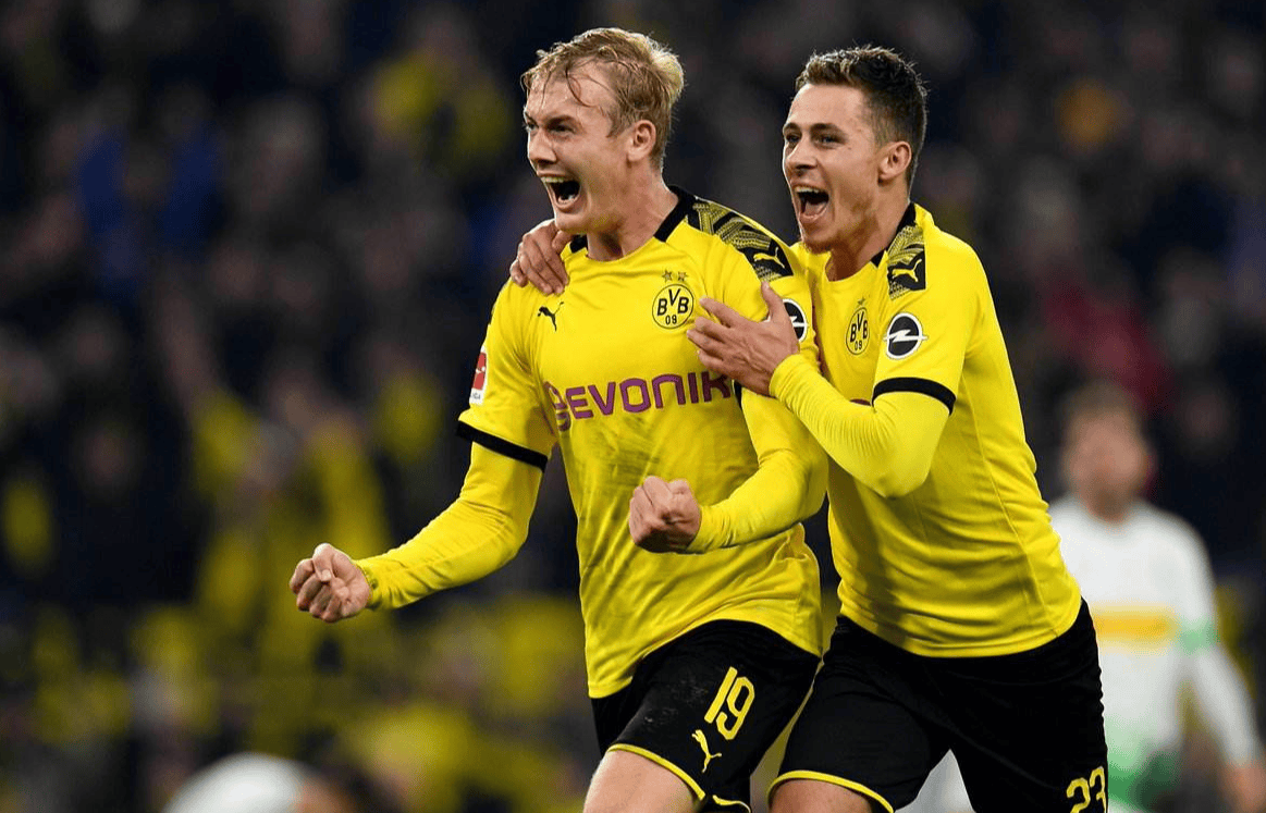 多特蒙德惨败巴塞罗那,遭遇失利 多特蒙德惨败巴塞罗那,遭遇失利