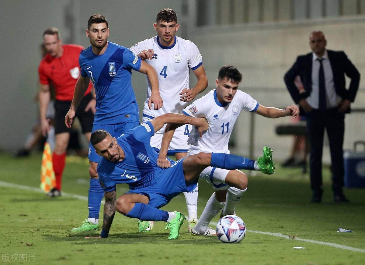 包含欧国联比赛带来激动人心的比赛，球员斗志昂扬的词条