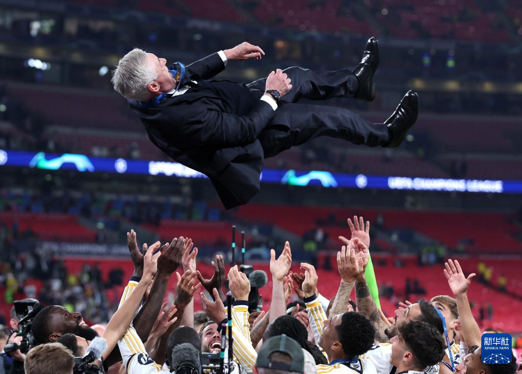 皇马巨星破门,欧洲之巅再现王者风范的简单介绍 皇马巨星破门,欧洲之巅再现王者风范的简单介绍