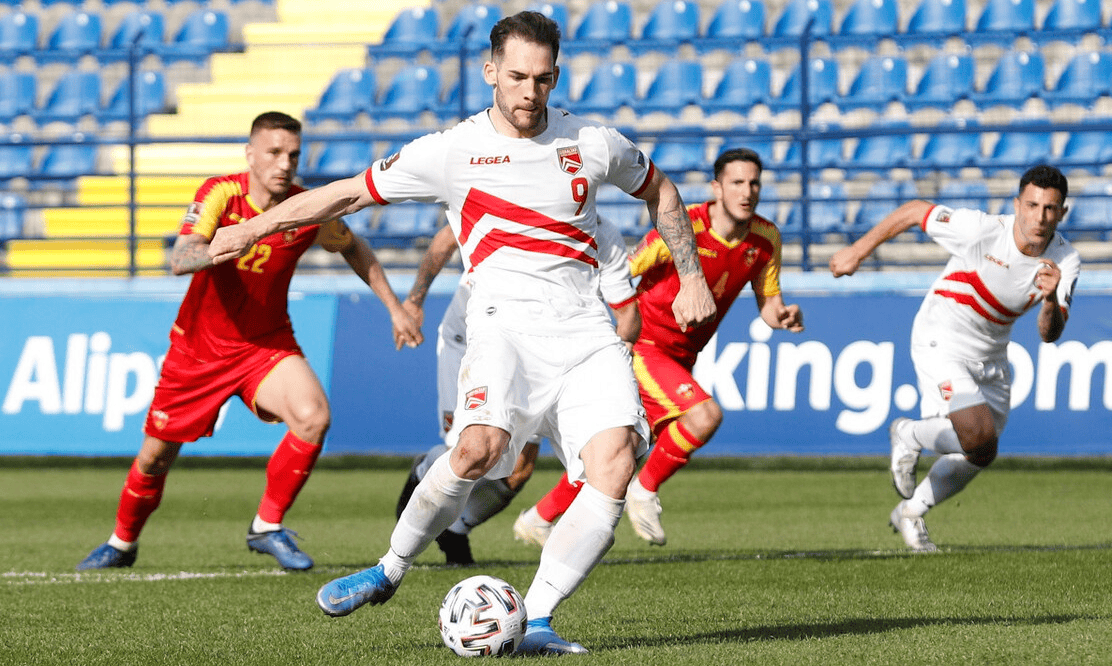 开云体育官方网站-包含黑山队在欧预赛中逆转战绩获得关键胜利的词条