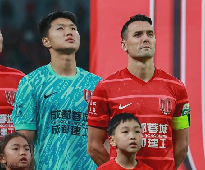 国安客场不敌上港,争冠形势不容乐观的简单介绍 国安客场不敌上港,争冠形势不容乐观的简单介绍