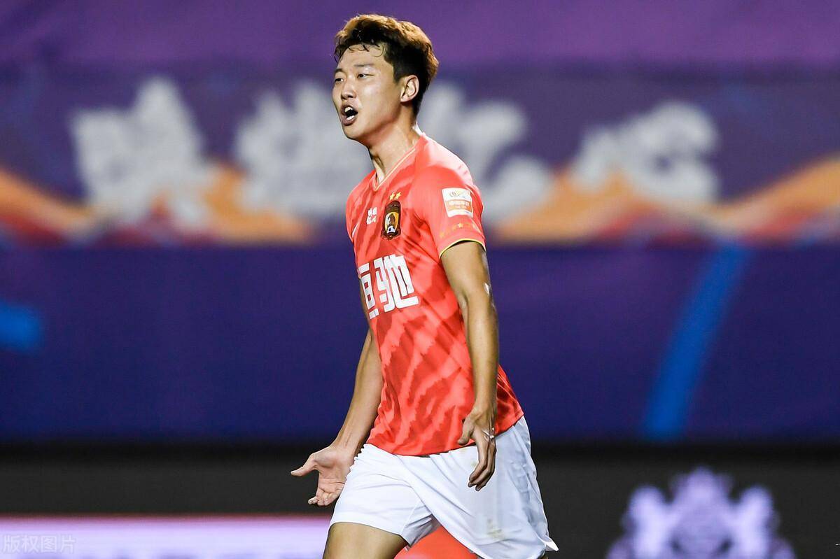 =边锋连续爆发,率队前进的简单介绍 =边锋连续爆发,率队前进的简单介绍