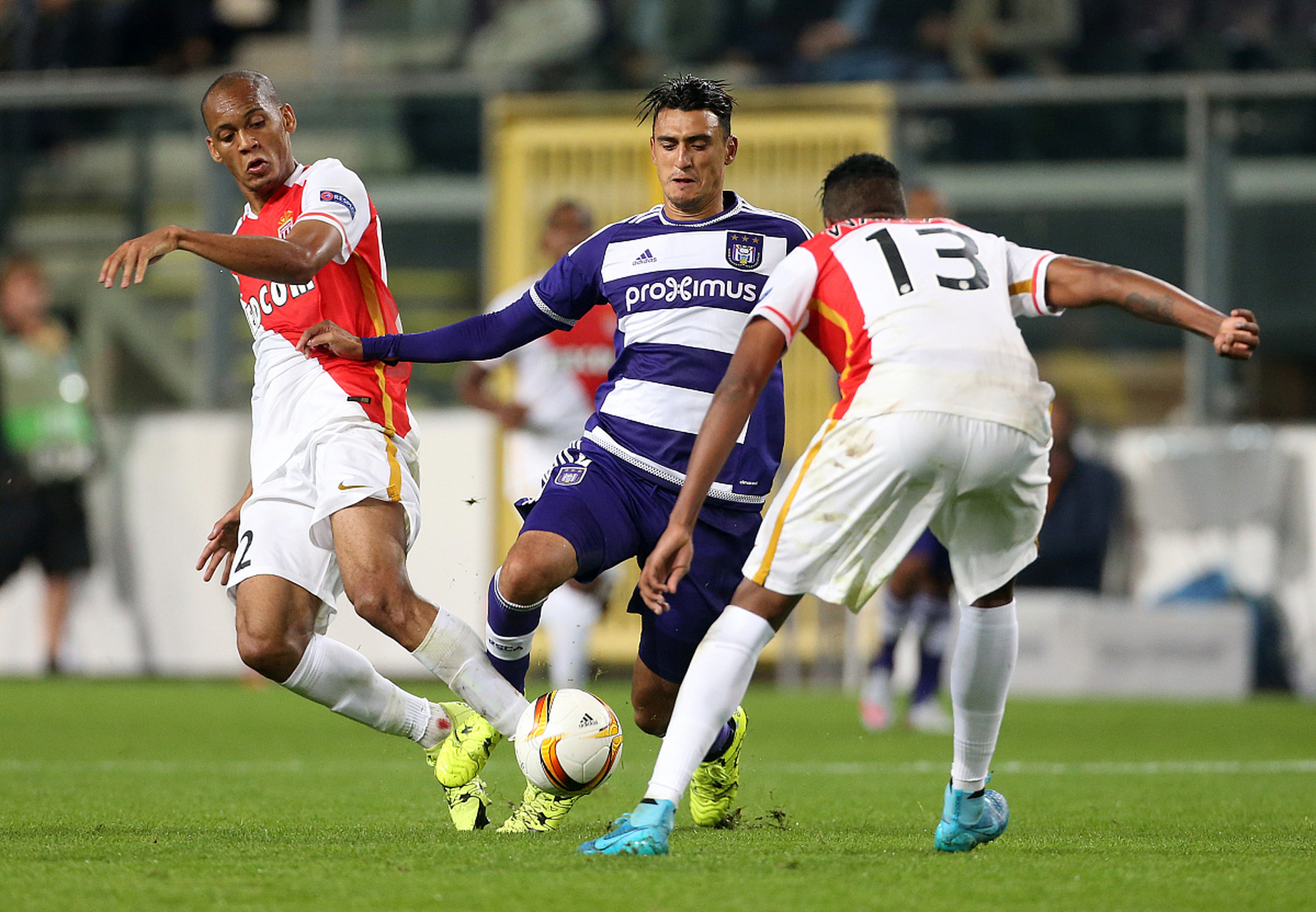 开云体育登录-包含弗赖堡平局收场，主场表现令人担忧的词条