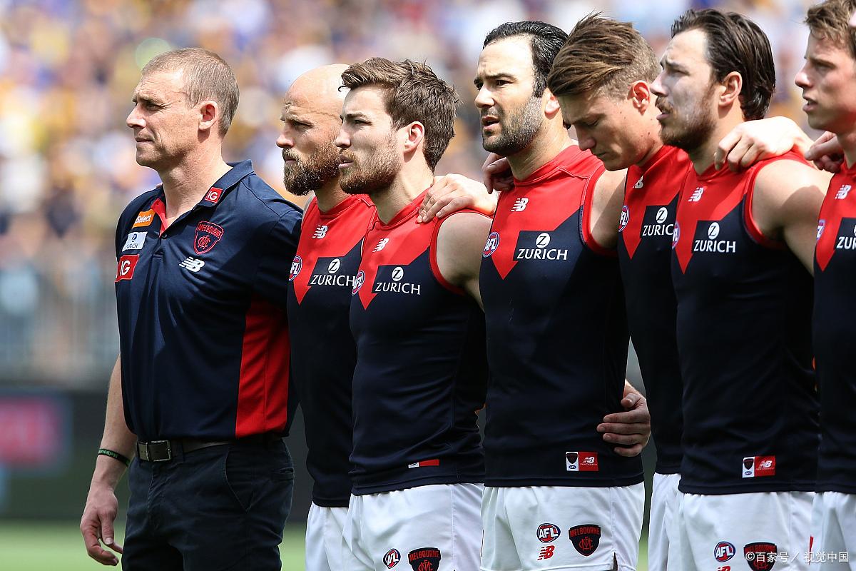 柏林赫塔客场战平,保持稳健表现的简单介绍 柏林赫塔客场战平,保持稳健表现的简单介绍