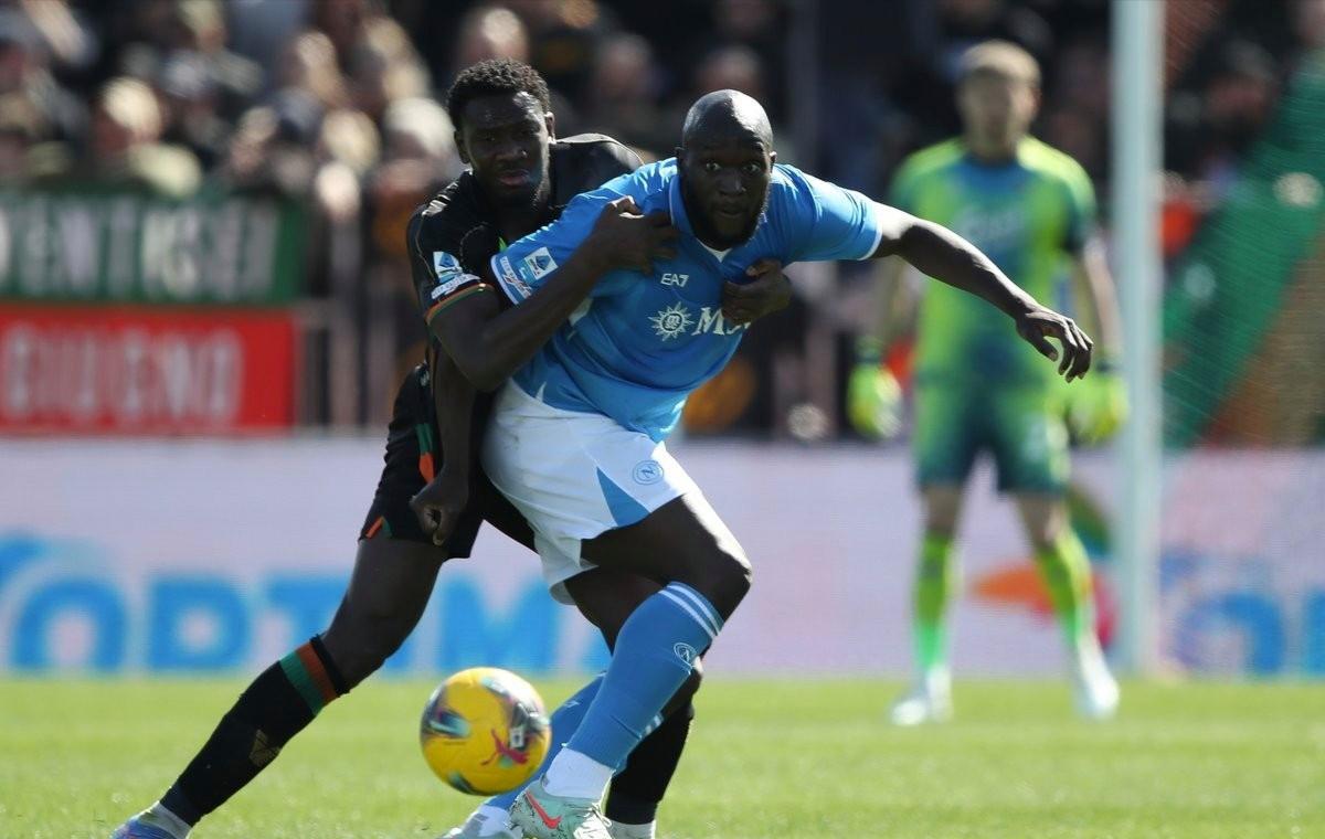 关于那不勒斯客场大胜,继续向前迈进的信息 关于那不勒斯客场大胜,继续向前迈进的信息