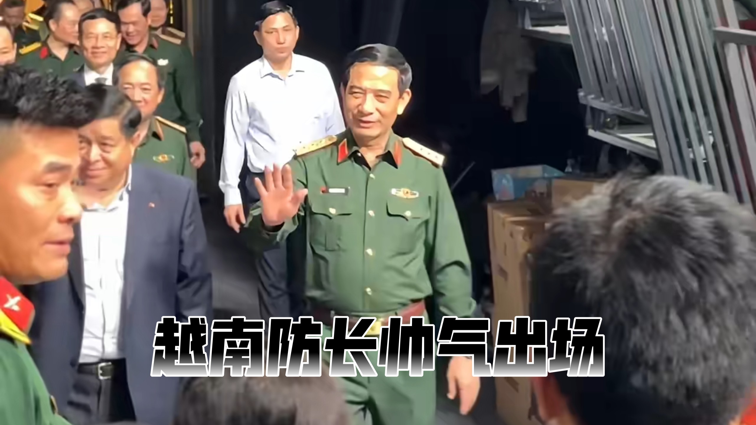 开云下载-越南队众将努力拼搏，展现团队实力的简单介绍