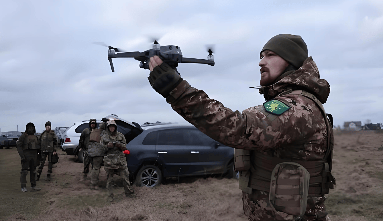 俄罗斯推出新型无人机,具备拦截导弹能力 俄罗斯推出新型无人机,具备拦截导弹能力