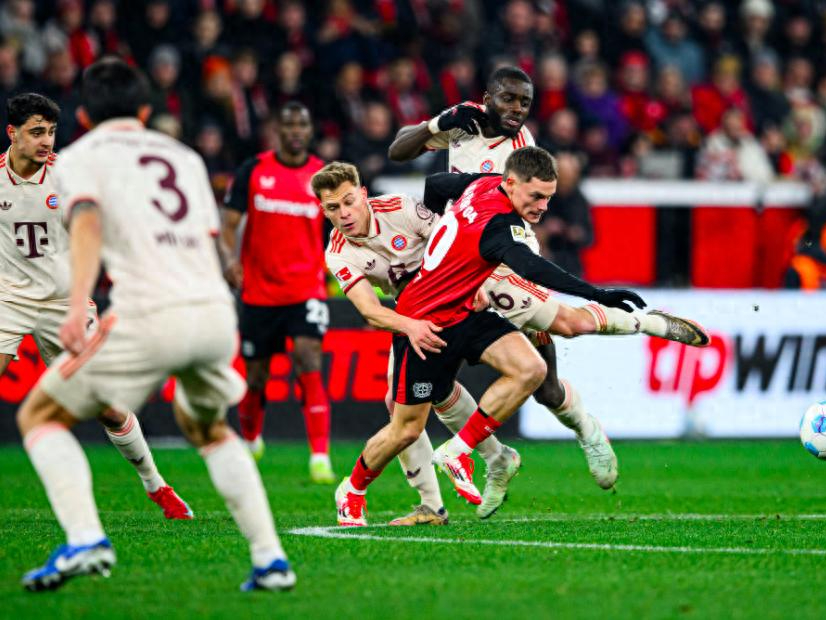 拜仁慕尼黑遭遇主场惨败,德甲霸主动摇的简单介绍 拜仁慕尼黑遭遇主场惨败,德甲霸主动摇的简单介绍