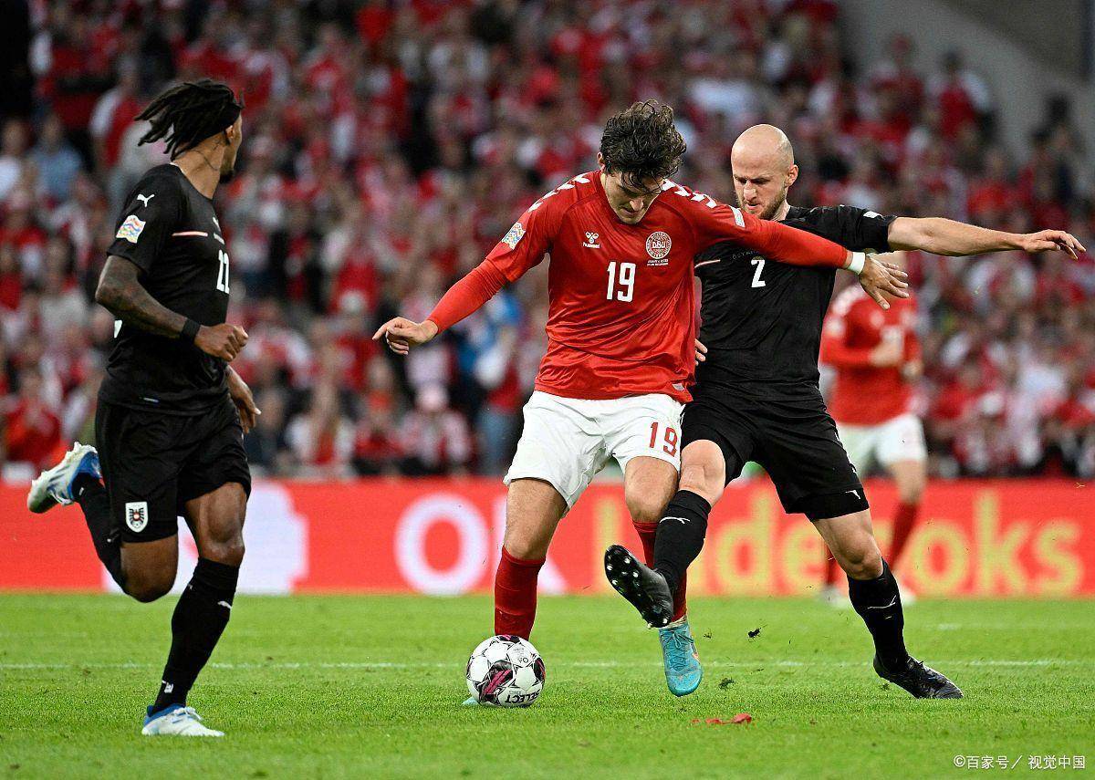 意大利足球联赛球队备受瞩目:精彩对决即将上演的简单介绍 意大利足球联赛球队备受瞩目:精彩对决即将上演的简单介绍