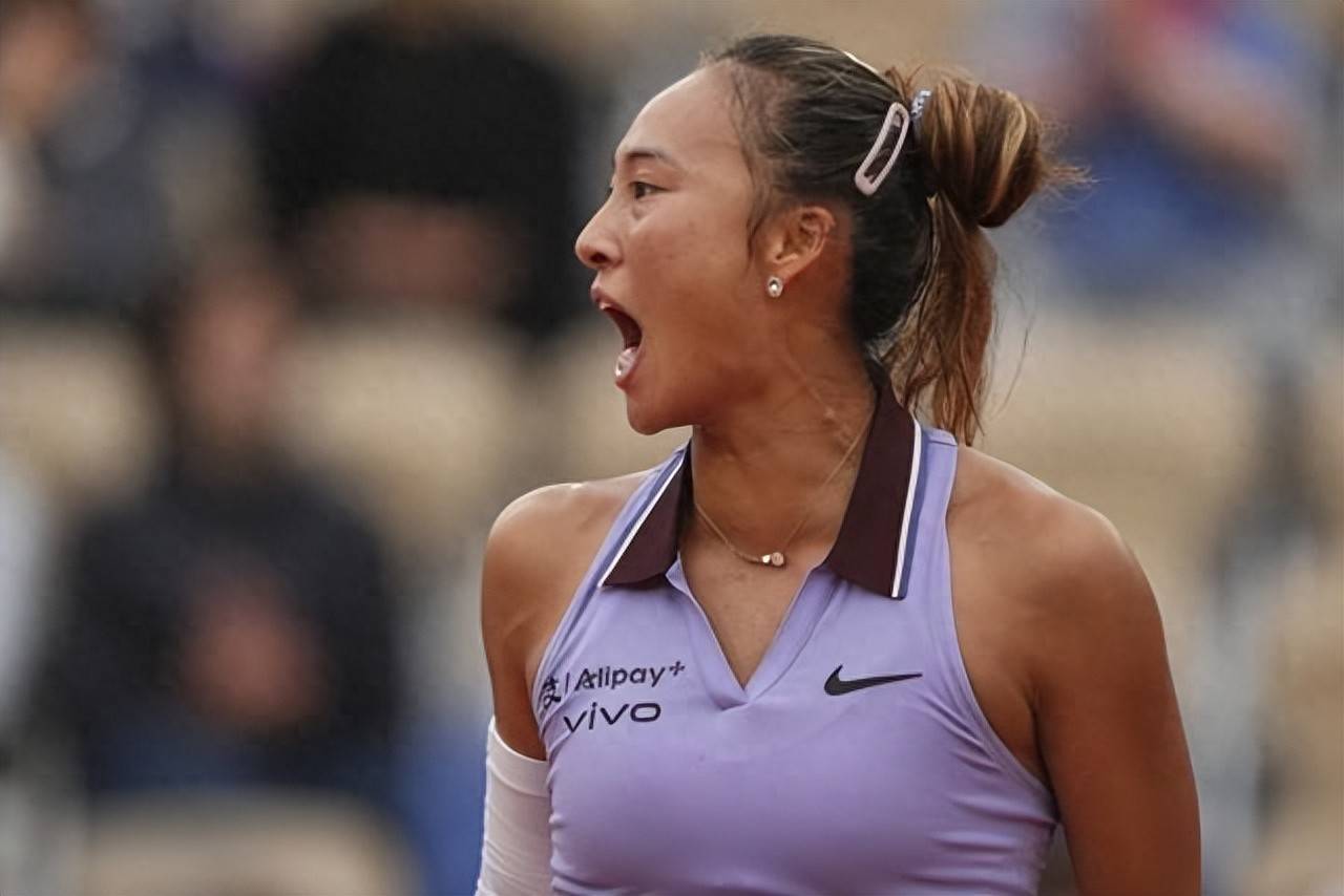 开云体育在线-加拿大选手在手球比赛中表现抢眼