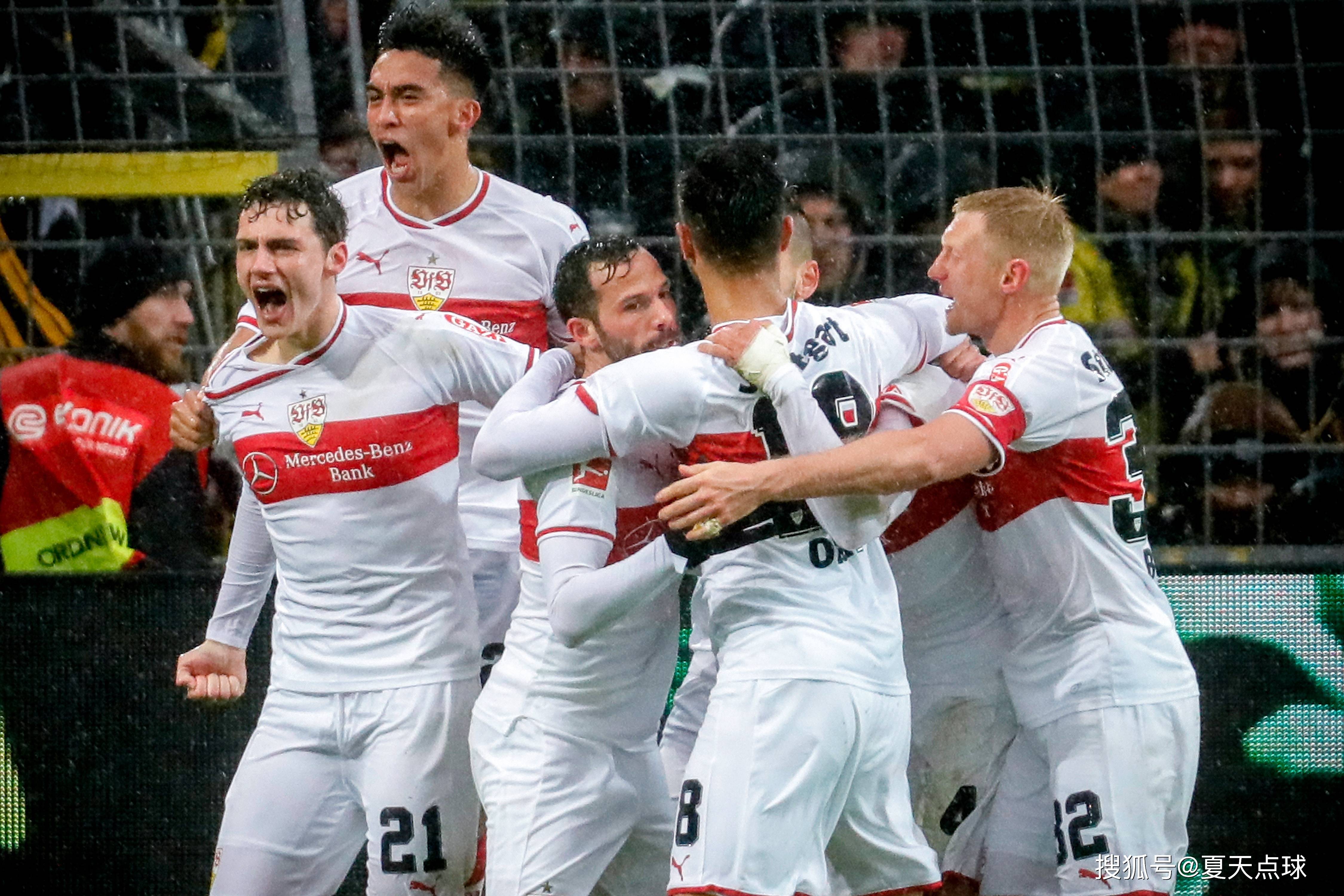 拜仁慕尼黑凭借进球优势晋级下一轮 拜仁慕尼黑凭借进球优势晋级下一轮