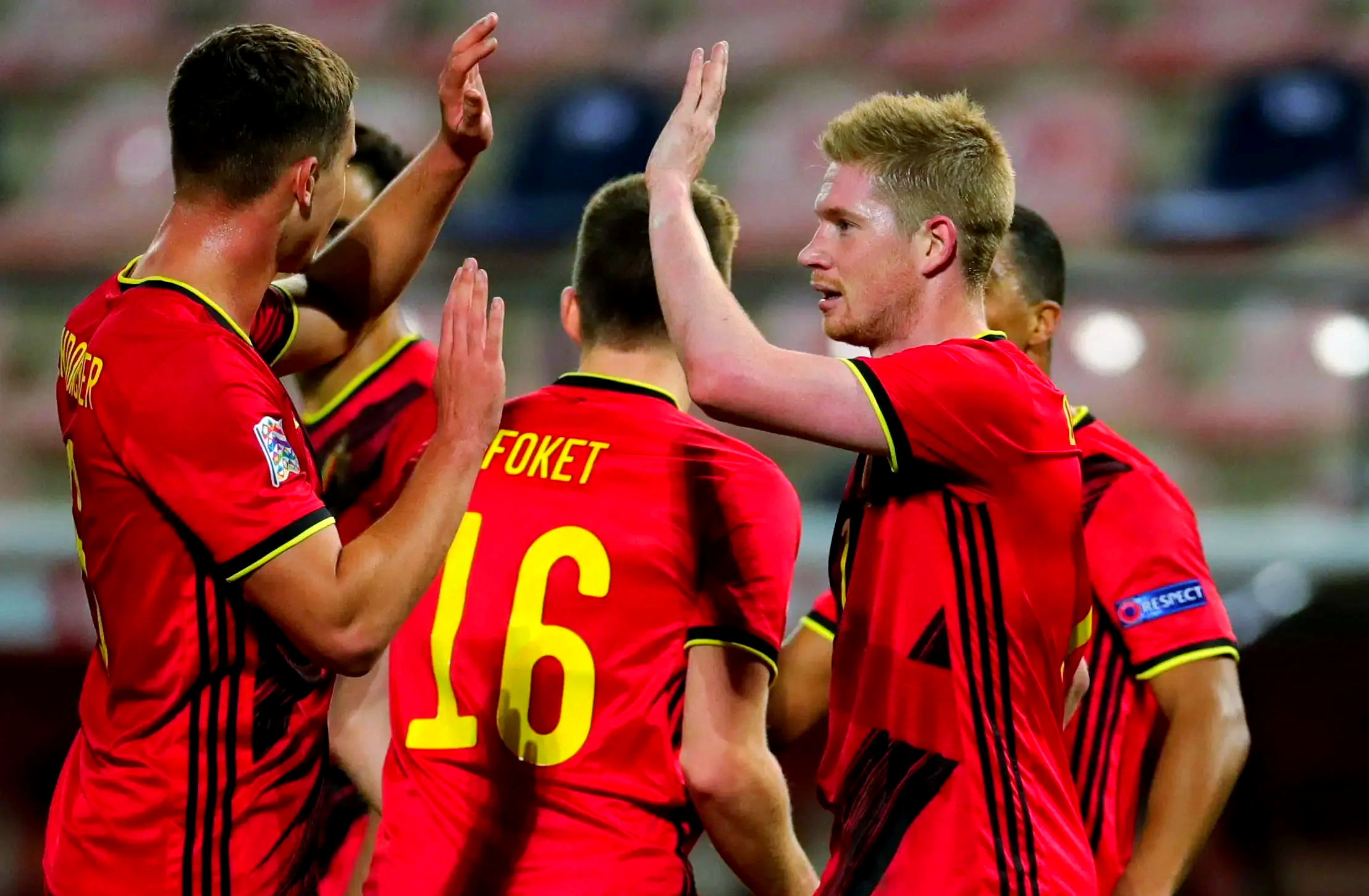 关于欧洲足球比赛再次展开,前途未卜的信息 关于欧洲足球比赛再次展开,前途未卜的信息