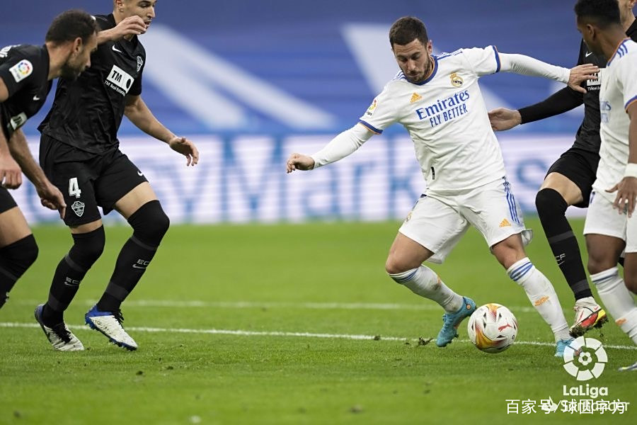 关于巴萨在西甲中爆冷库里,技术统计的信息 关于巴萨在西甲中爆冷库里,技术统计的信息