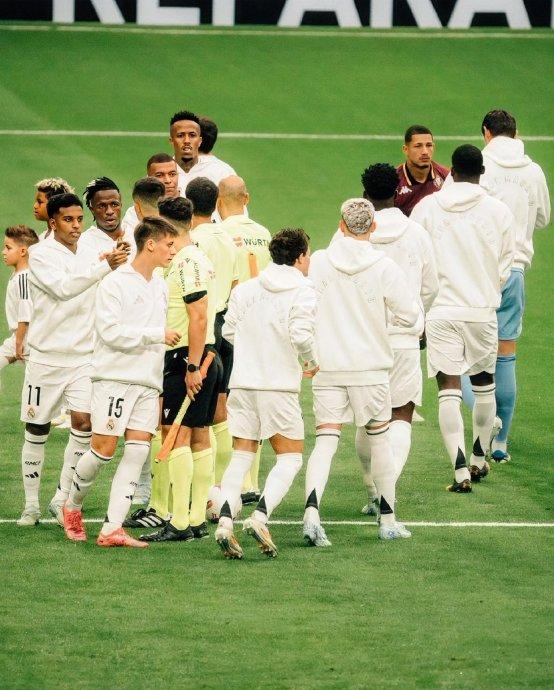 开云体育平台APP-关于皇家社会缺席关键球员，团队阵容大调整的信息