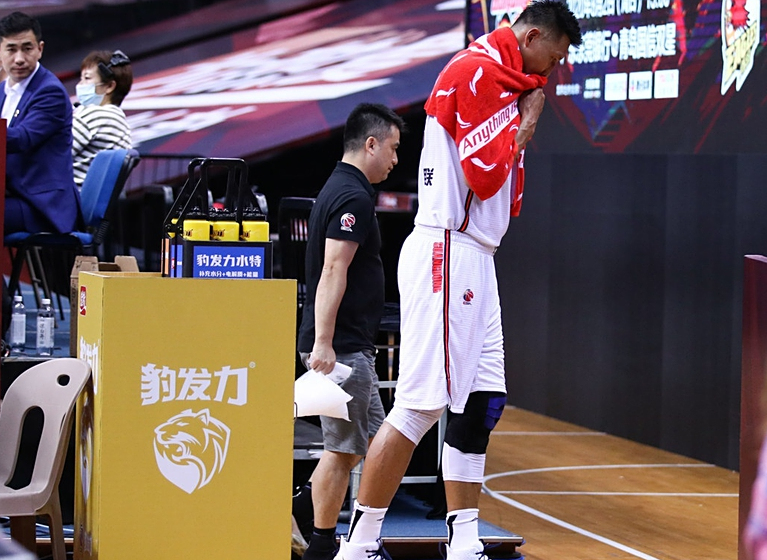 北京队在最新比赛中一举击败对手获得胜利的简单介绍 北京队在最新比赛中一举击败对手获得胜利的简单介绍