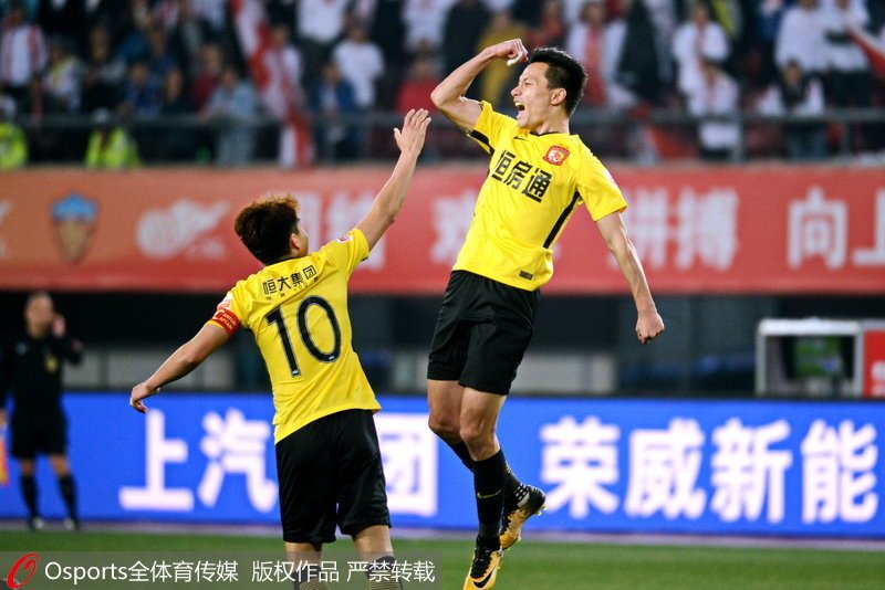 广州恒大客场逆转对手,全取三分的简单介绍 广州恒大客场逆转对手,全取三分的简单介绍