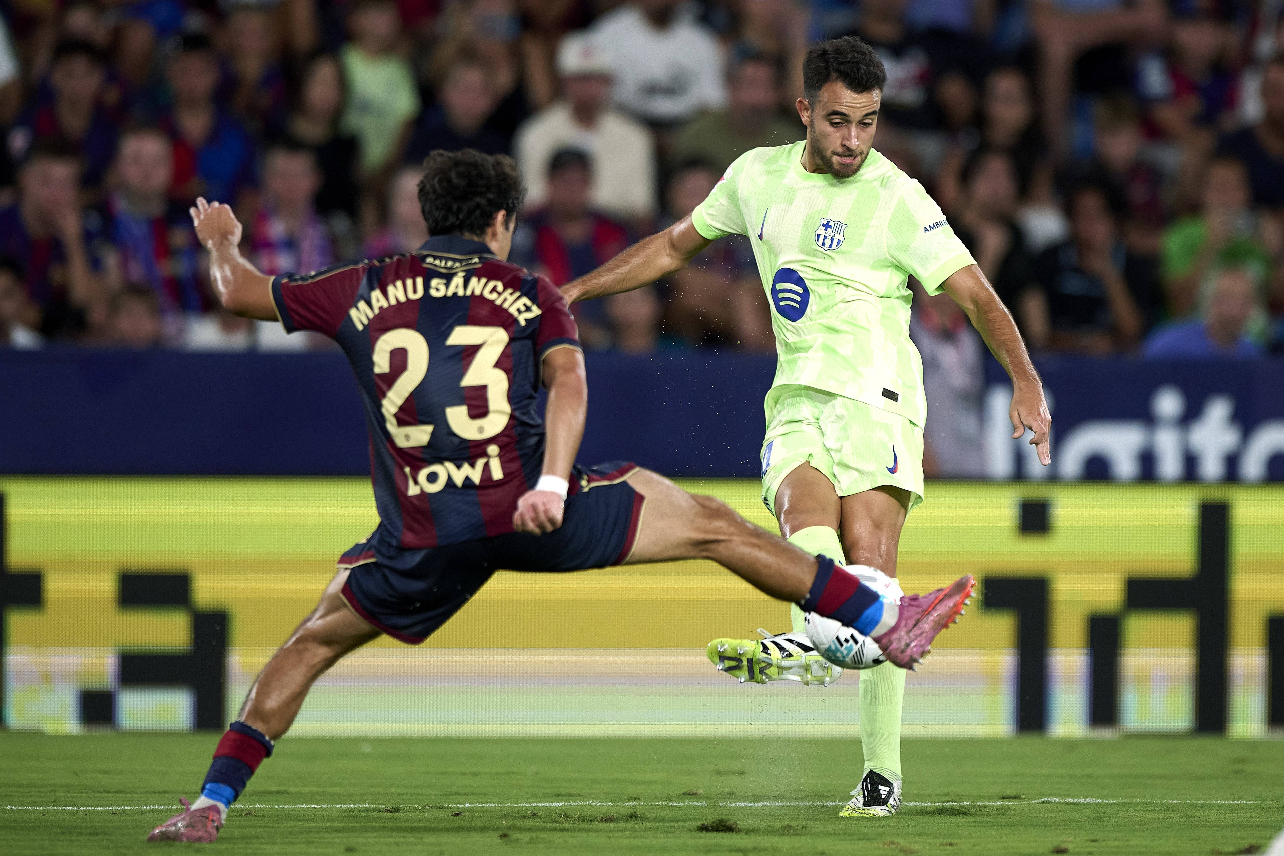 欧洲足球运动:西甲冠军争夺席位 欧洲足球运动:西甲冠军争夺席位