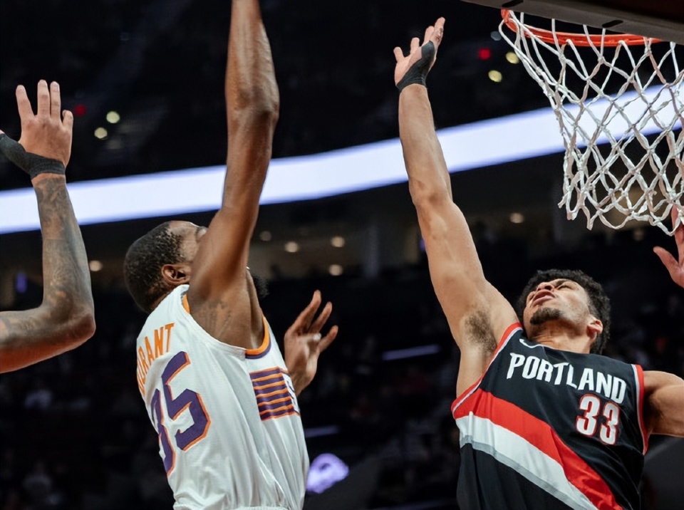 开云体育中国-关于波兰男篮绝杀尼日利亚男篮，布克三分雨点燃全场的信息