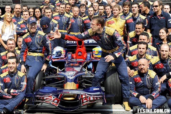 开云体育在线-日本队险胜法国队，波尔点燃赛场