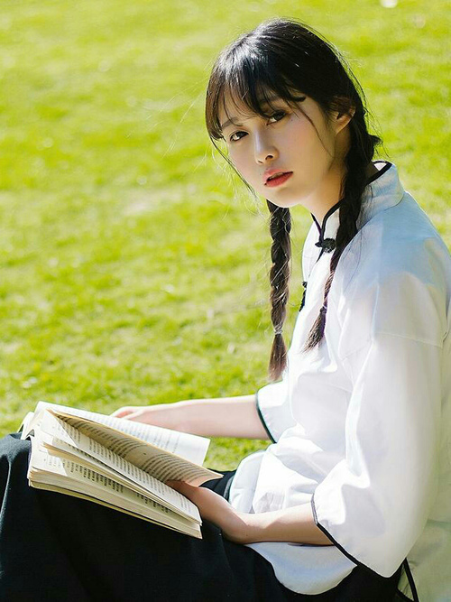 开云体育下载-萨拉赫惊艳四座，利物浦淘汰毕尔巴鄂晋级，欧冠舞台的王者归来