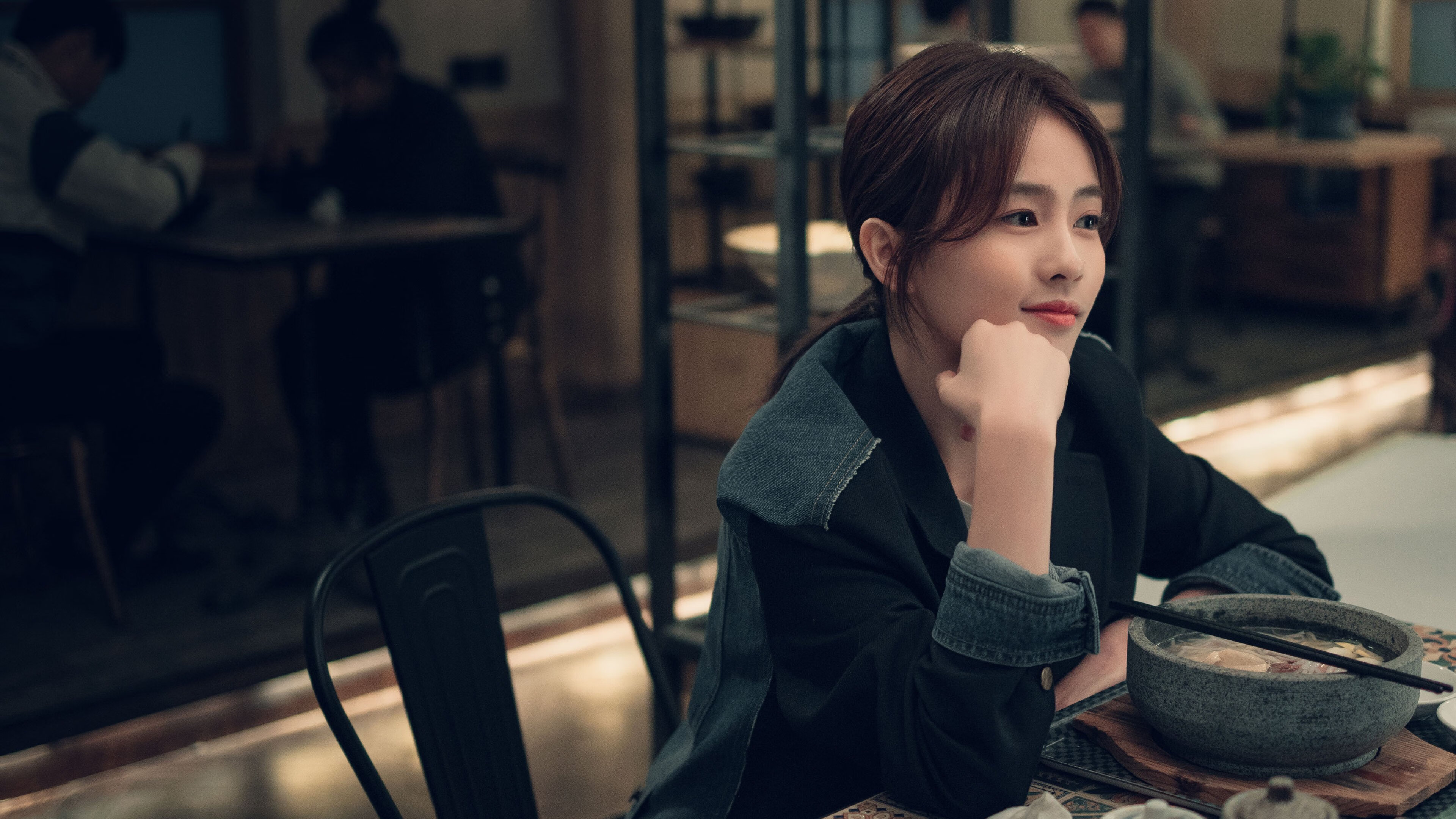 当巴萨的指挥刀碰上北境巨兽,一场战术与天赋的终极对话