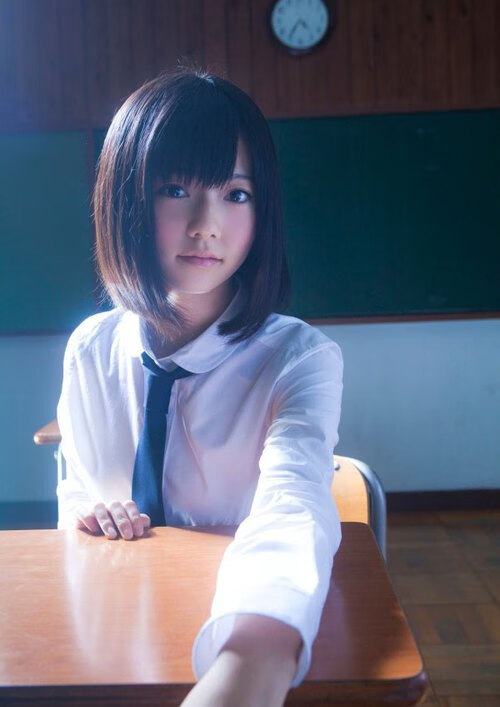 开云体育入口-布伦森爆发助广厦队连续得分压制雄鹿，跨界对决彰显团队威力