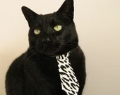 开云体育在线-詹姆斯狂轰40+力挽狂澜，黄蜂末节窒息防守逆转广厦夺关键胜利