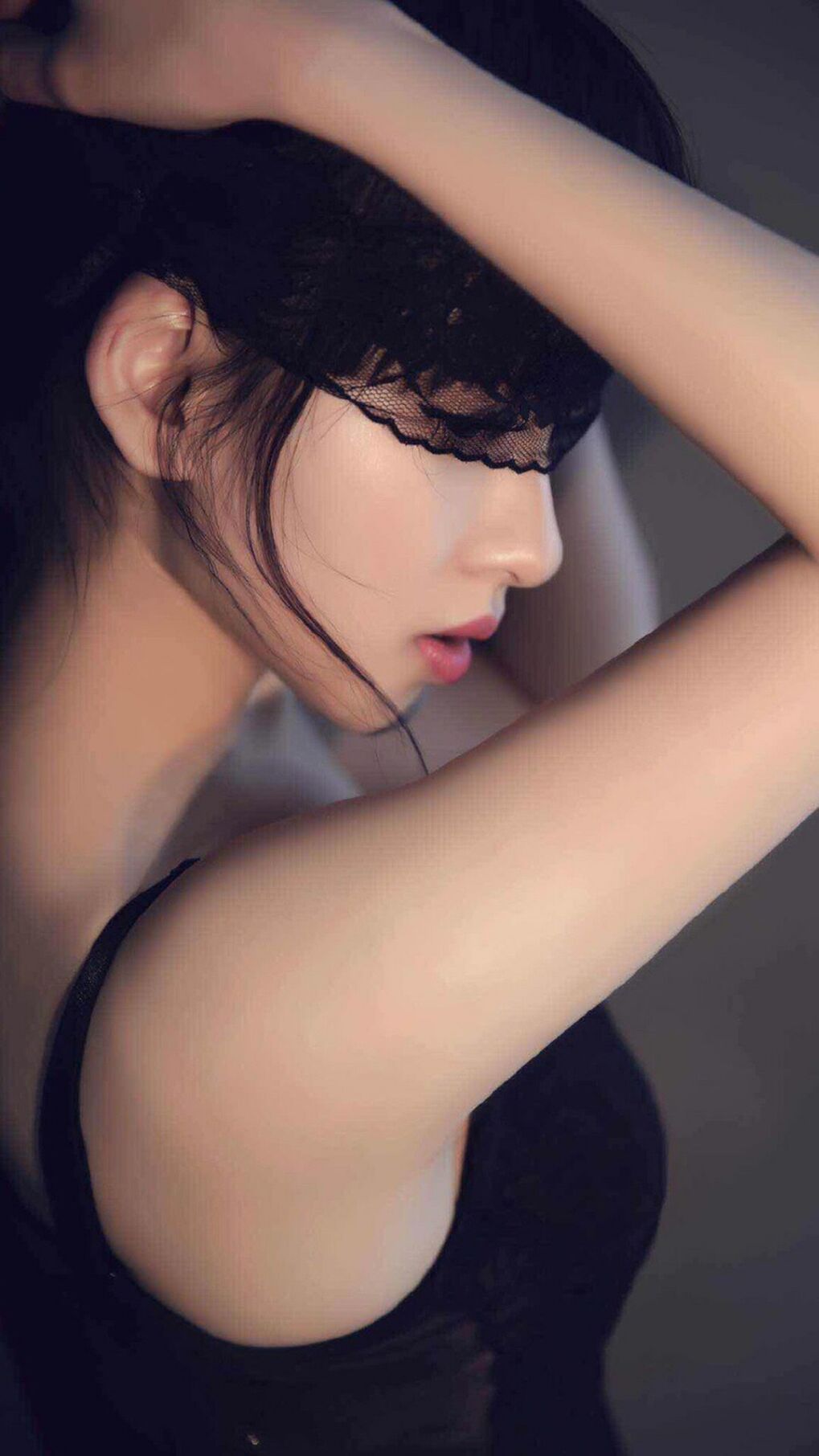 雷霆铁壁锁死勇士，塔图姆关键节点连砍分—NBA季后赛的防守艺术与球星闪耀