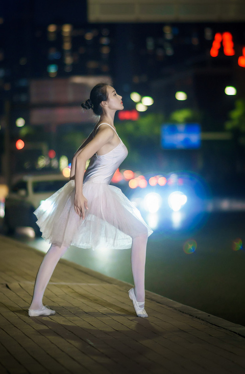 东决关键战之夜，奥亚尔萨瓦尔赛后评分拉满