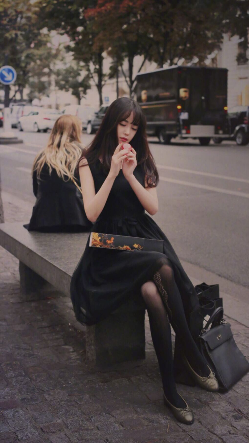 开云体育下载-余烬与火焰，莫德里奇的压力艺术与贝蒂斯的绝杀美学